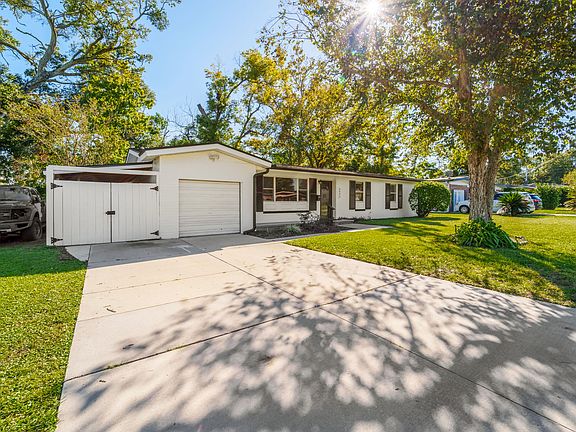 4th image of 6542 Lenczyk Dr