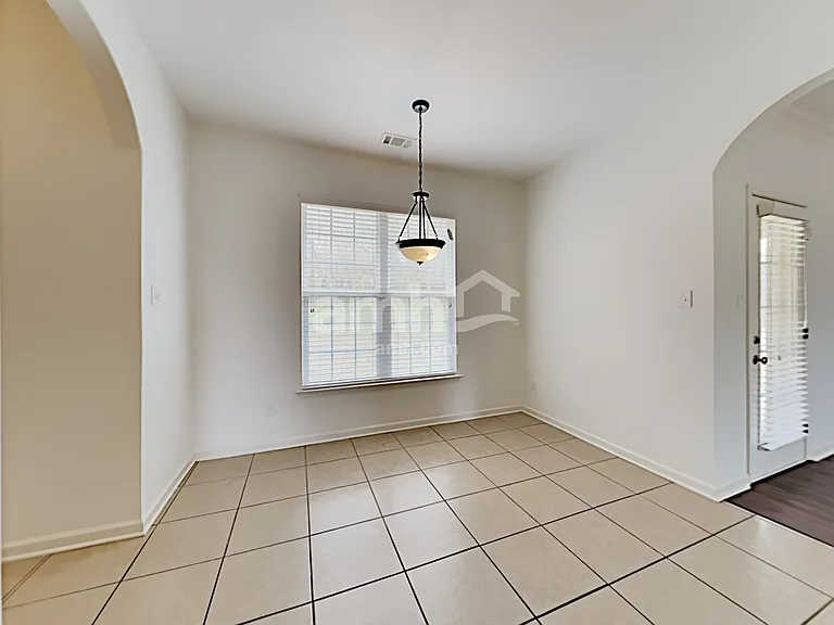 1050 Kentshire Cv — Photo 5