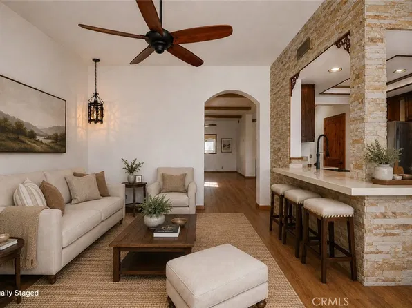 650 Ivywood Ln Unit E, Simi Valley, CA 93065