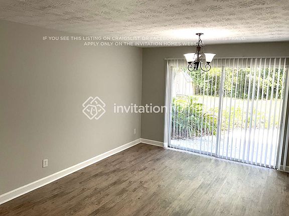 5th image of 4633 Waverly Ln