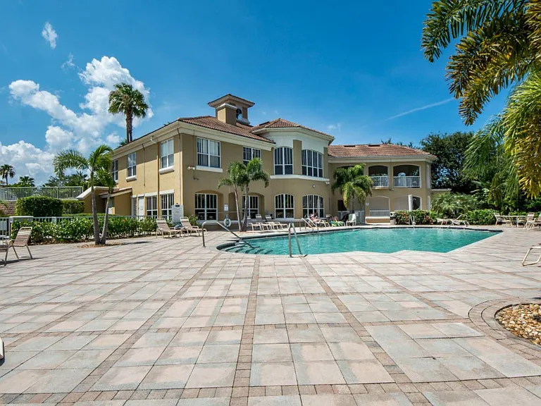 5080 Fairways Cir #G301 — Photo 26