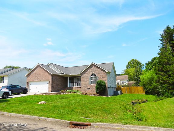 3rd image of 667 Whitesburg Dr