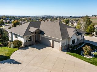 3424 Chevelle Cir, Bismarck, ND 58503