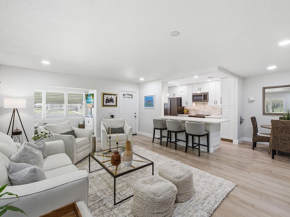 1st image of 957 Circle Drive #D