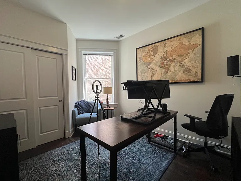 3647 N Wilton Ave #3 — Photo 8
