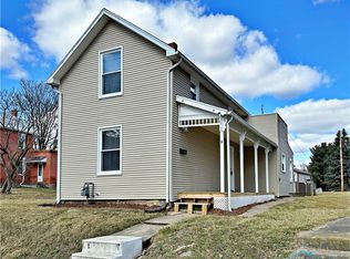 14 Webster St, Tiffin, OH 44883