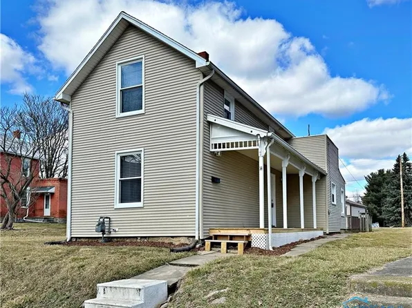 14 Webster St, Tiffin, OH 44883