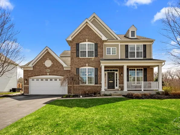 3657 Thornhill Dr, Elgin, IL 60124