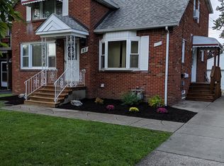83 Century Dr, Buffalo, NY 14224