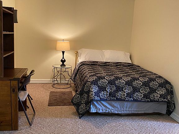 4th image of 2718 Painter Ave #104-A