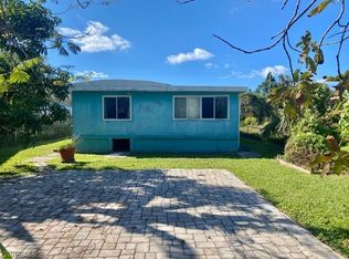2246 Marina Park Dr, Fort Myers, FL 33905