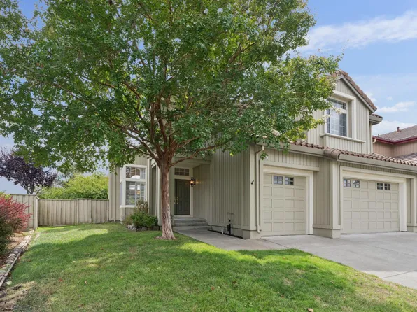 1804 Adobe Creek Drive, Petaluma, CA 94954