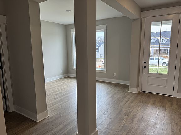 4th image of 35 Sarazen Ct #71