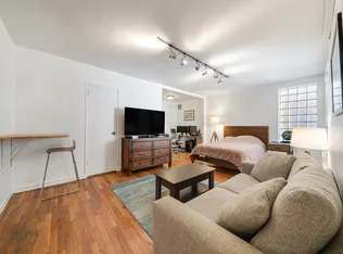 50-54 East 8th Street 6L image 1 of 11