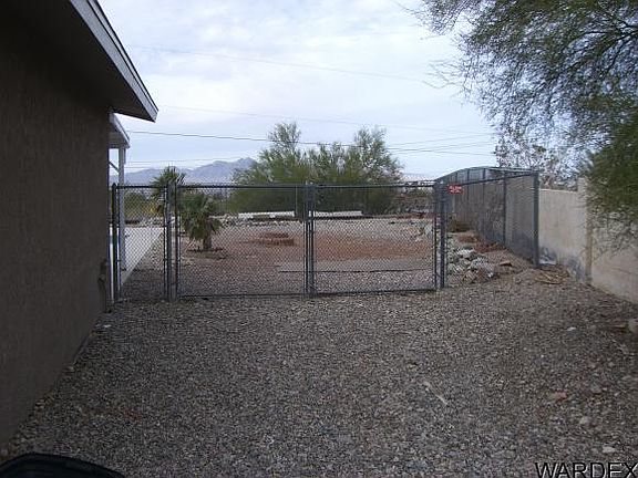 2nd image of 325 Senita Ln