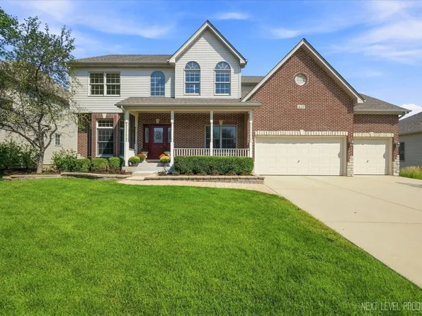 412 Deerfield Dr, Oswego, IL 60543