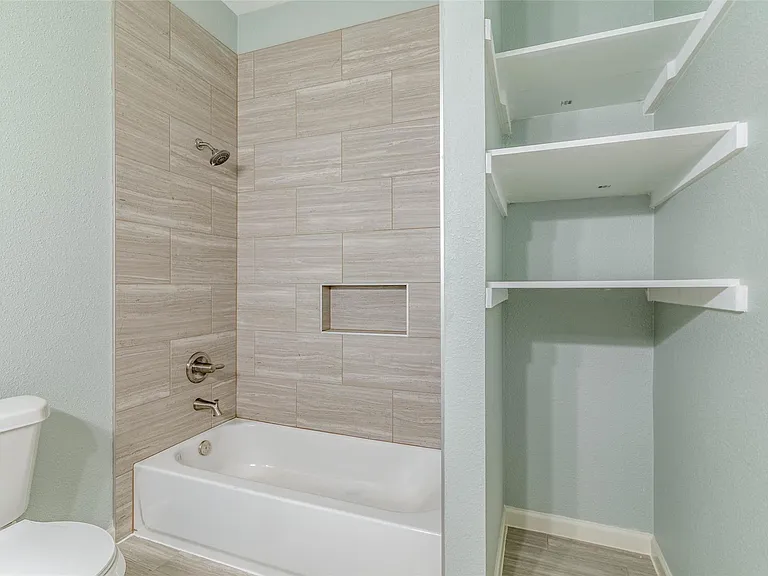 Secondary Bath