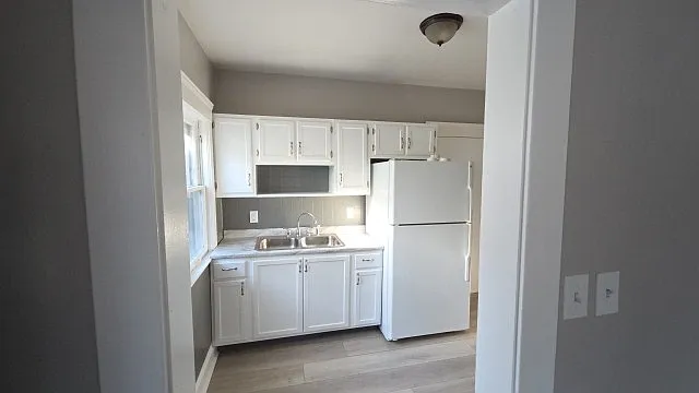 438 Eddy Rd #UP — Photo 17