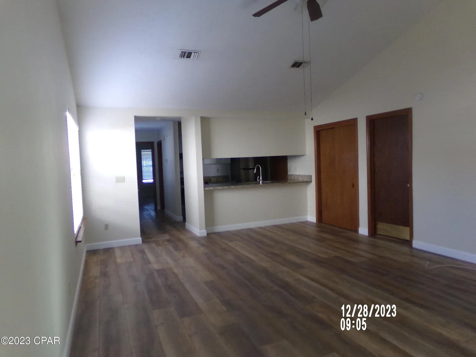 2 bed, 1030 sqft, $1,795 — Photo 3