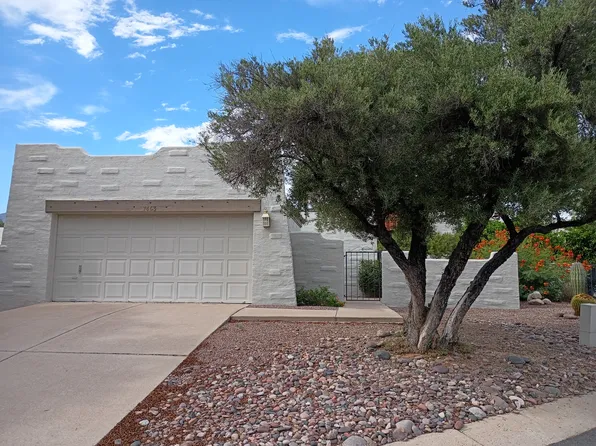 7463 E Covey Dr, Tucson, AZ 85750