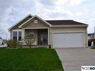 19847 Hackberry Dr, Gretna, NE 68028