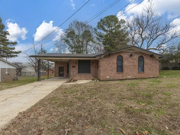 1668 Stonewall St, Mc Kenzie, TN 38201