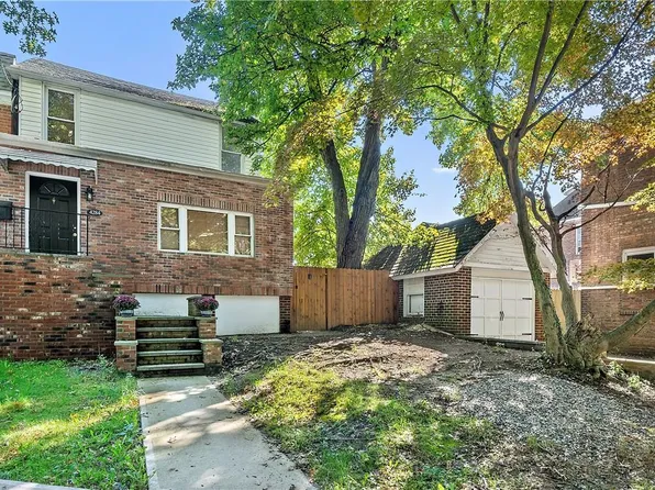 4284 Van Cortlandt Park E, Bronx, NY 10470