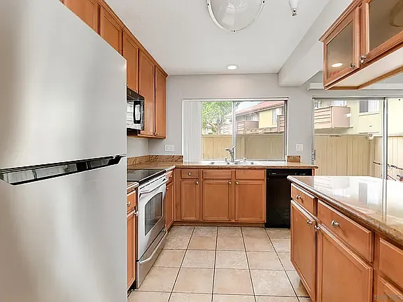 615 Fredricks Ave #153 — Photo 5