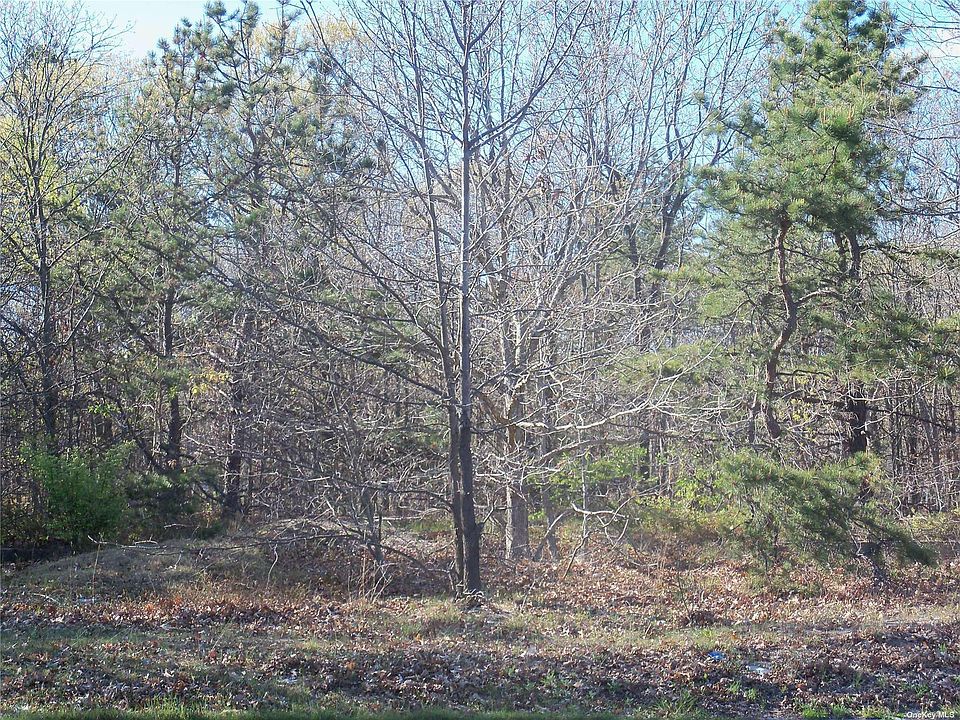 266 Mark Tree Rd, Centereach, NY 11720 MLS 3340501 Zillow