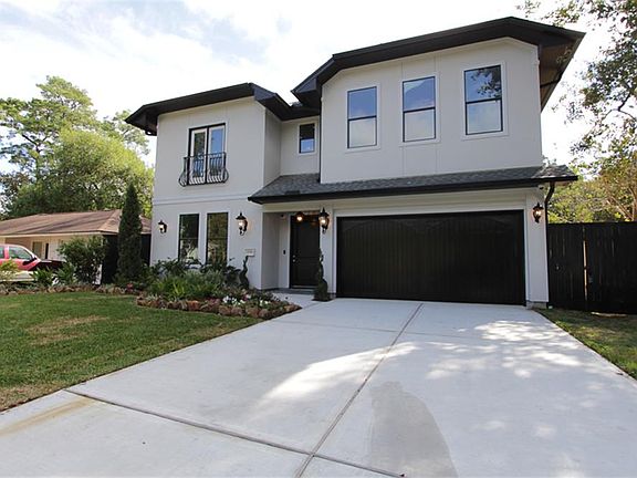 2nd image of 1539 Hewitt Dr