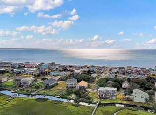 3204 E Pelican Dr, Oak Island, NC 28465