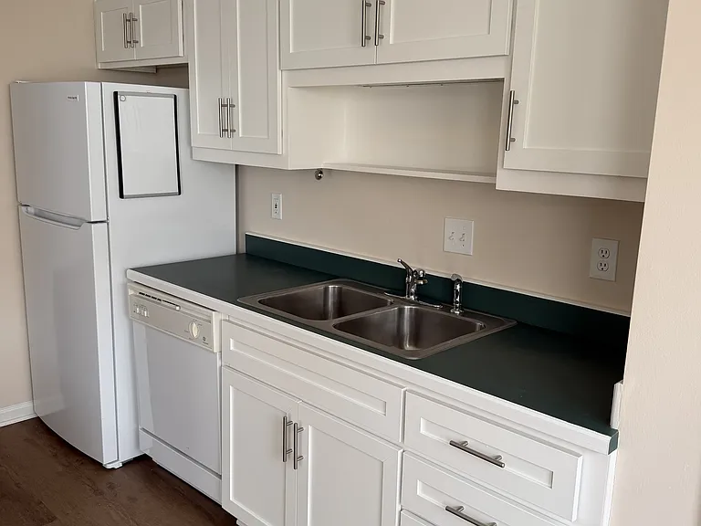 Commonwealth Senior Living at Christiansburg — Photo 36