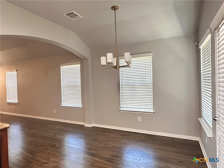 417 Capistrano Dr — Photo 11