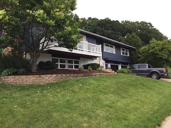 2nd image of 603 20th St NE