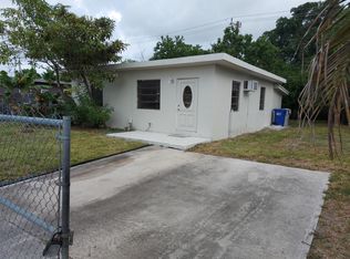 2832 NW 6th St, Pompano Beach, FL 33069