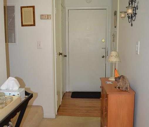 3rd image of 101 Wilshire Heights Dr