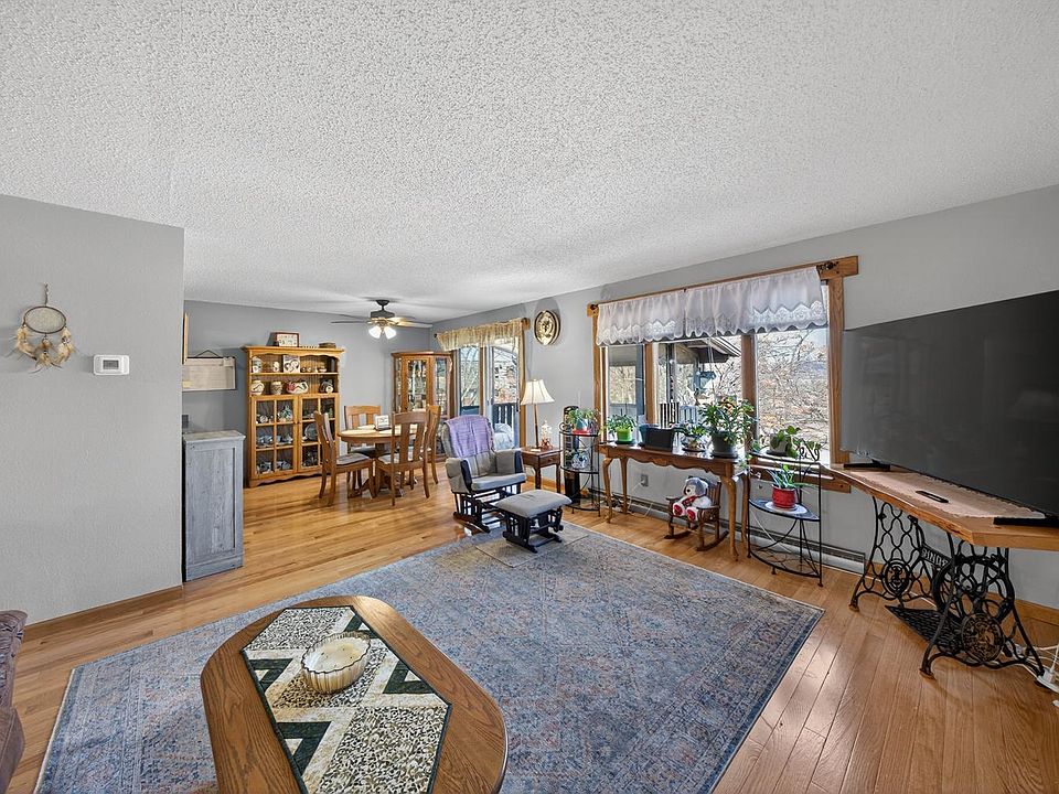 1st image of 133 Kingswood Dr