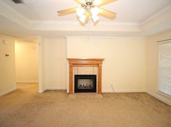 5th image of 2486 Melrose Dr