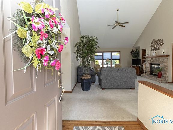3rd image of 1258 Running Brook Dr