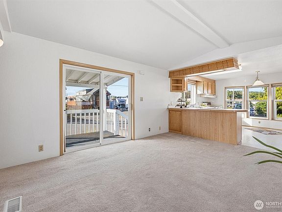 5th image of 8080 Harborview Road #M190