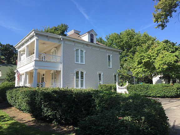 2nd image of 309 N Maysville St