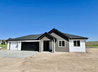 637 Bluegrass Dr, Spring Creek, NV 89815