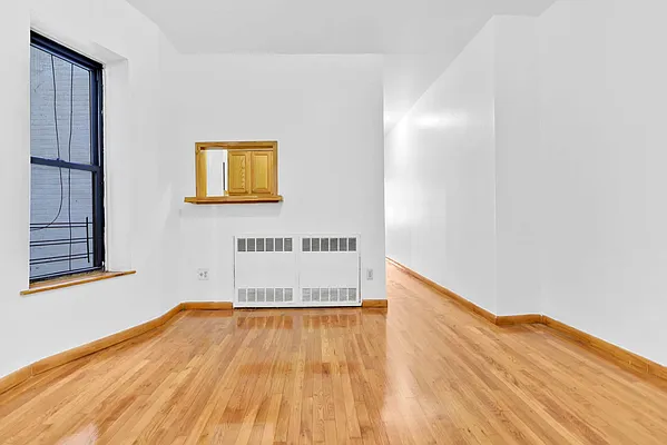 Rented by R New York | media 13