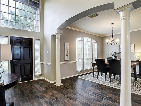 5th image of 20411 Avery Point Dr