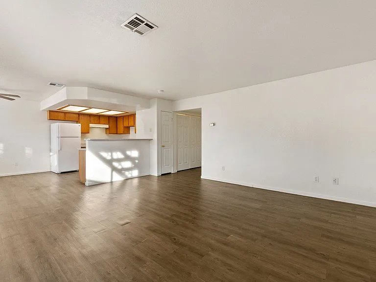 2200 Benmore St #101 — Photo 5
