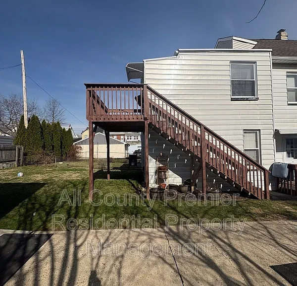 4 Henshaw Ct #2 — Photo 7
