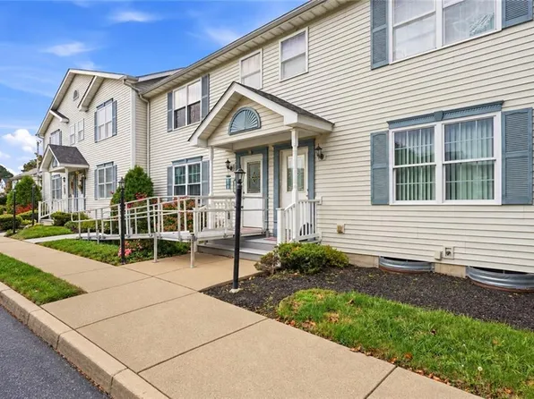 87 N Bend St Unit 3, Pawtucket, RI 02860