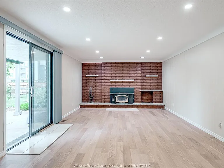 398 Brighton Rd — Photo 25
