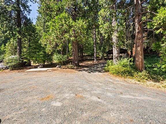 2nd image of 330 Garrett Road