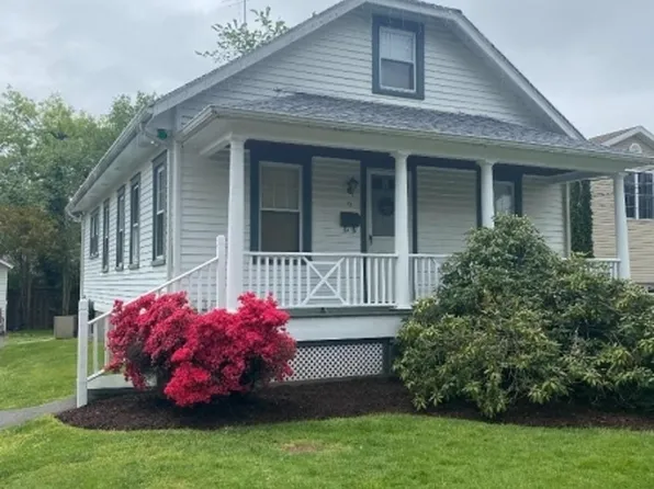 9 Hugenot St, East Hanover Twp., NJ 07936